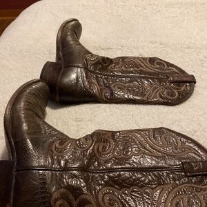 Western boots, Dan Post, size 9 B, gently loved. Real leather, lizard.